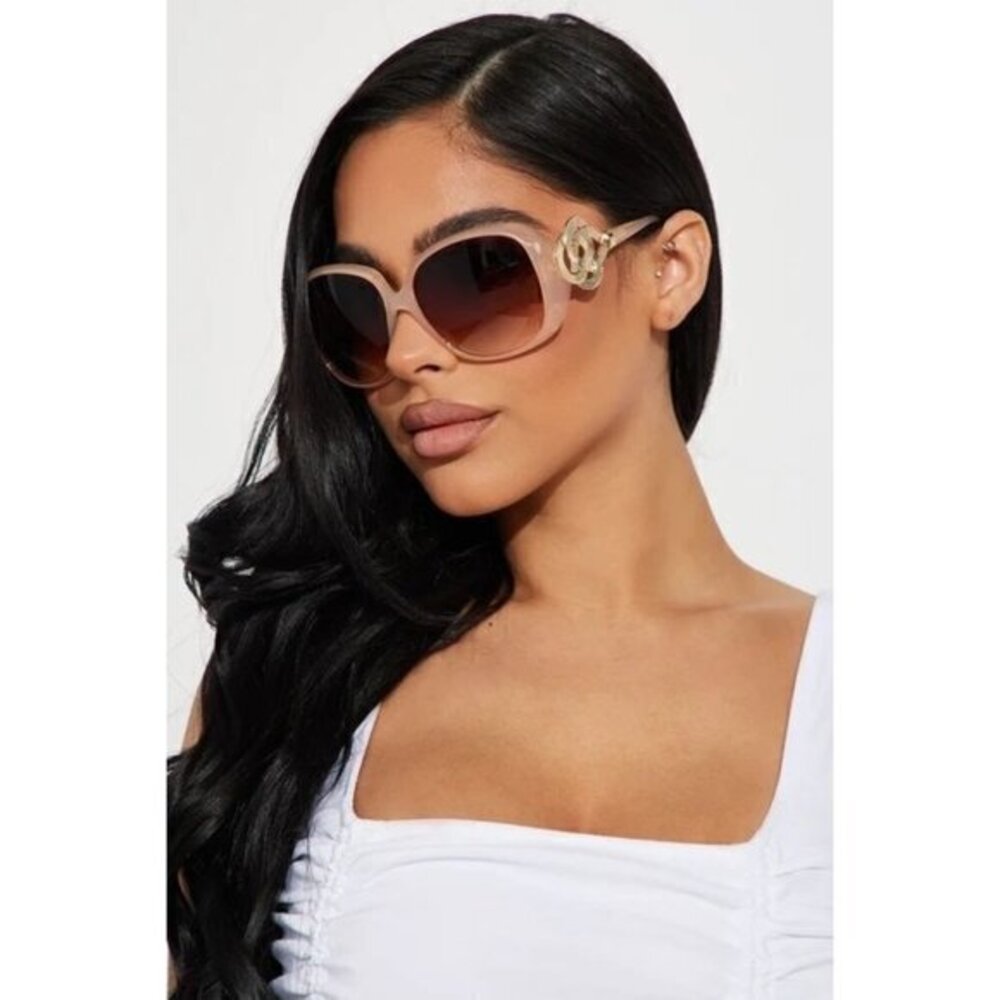 Vital Reality Fashion Sunglasses Nude